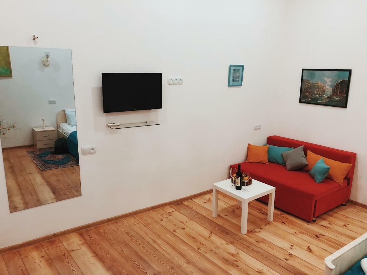Tamaras Apartment Tbilisi Exterior photo